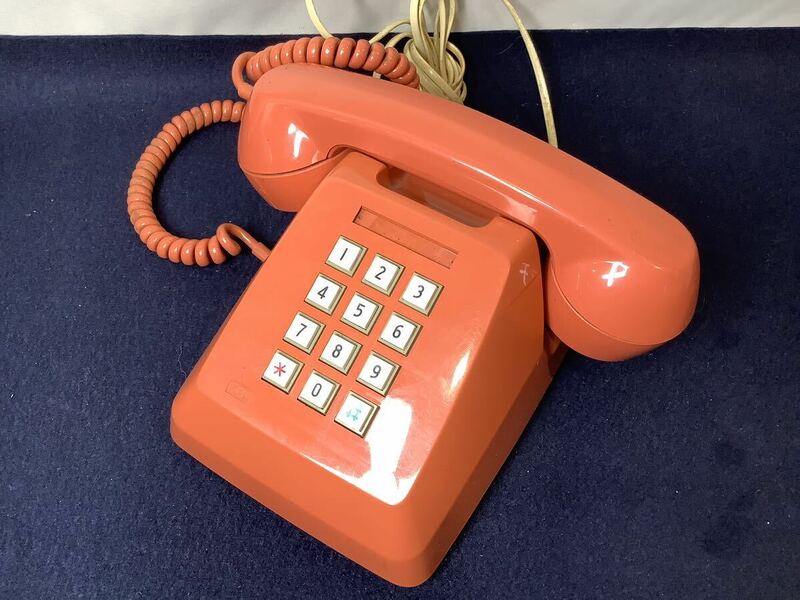 プッシュホン 601-P 電話機 プッシュ式電話機 昭和レトロ アンティーク インテリア オレンジ 動作確認済み MI051713