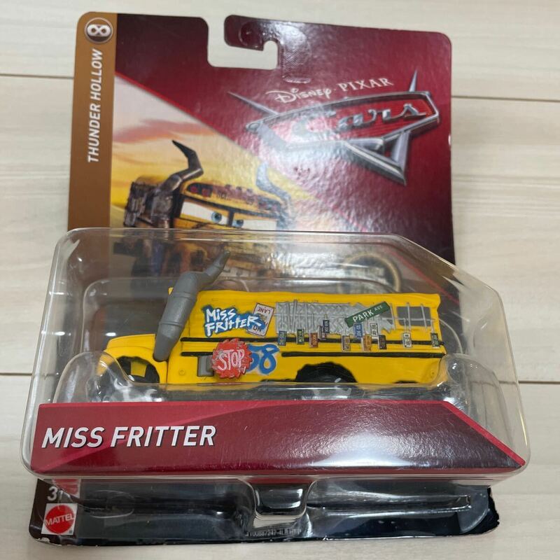 マテル カーズ CARS MATTEL MISS FRITTER ミス フリッター DELUXE デラックス ミニカー キャラクターカー サンダーホロー デモダービー