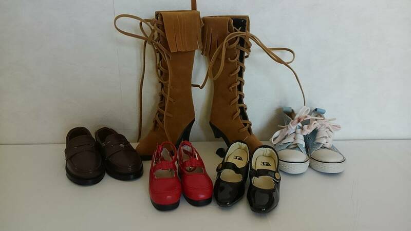 難あり◆人形用 靴 5足◆ロングブーツ・スニーカー・（VSボークス）◆靴底のサイズ 7～9cm