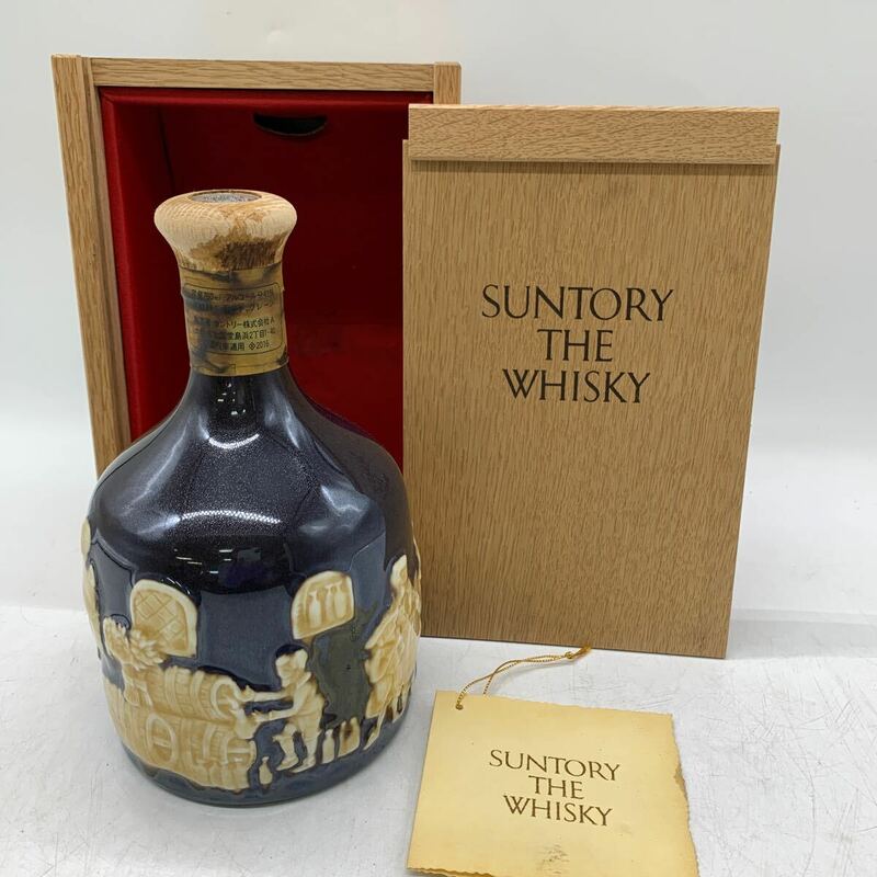 A-5-5■【同梱不可】SUNTORY THE WHISKY サントリー ザ ウイスキー 陶器ボトル 特級 箱入 未開封 古酒 760ml 43% 保管商品 現状品渡