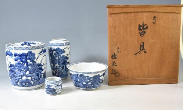 【紫翠窯】西村徳泉「染付　皆具」 茶道具 陶芸家 水指 杓立 建水 蓋置 在銘 共箱 y92271894