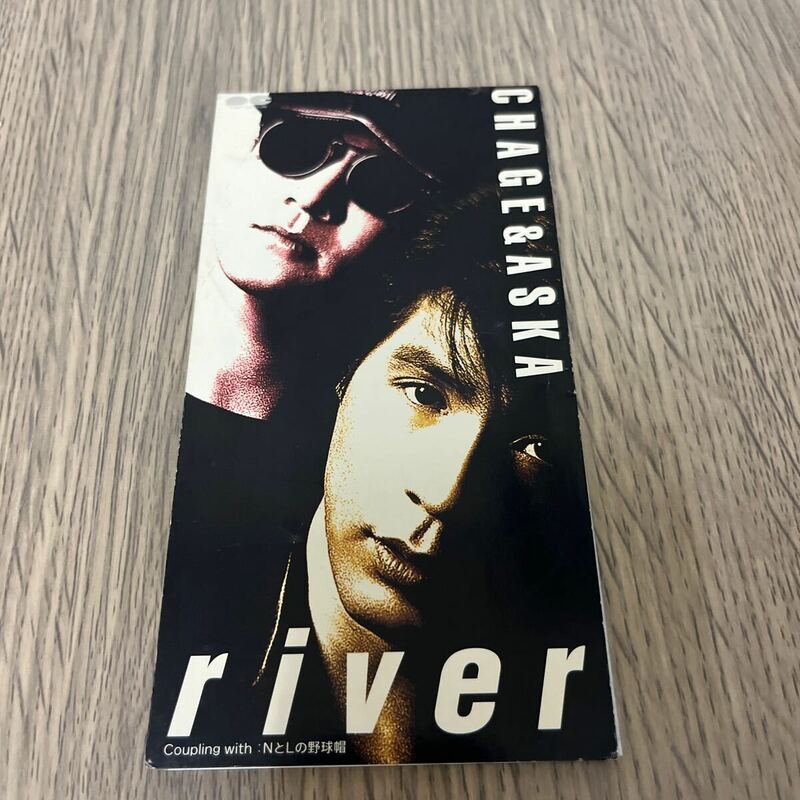 CHAGE&ASKA river/NとLの野球帽　8cmCD シングル　中古品