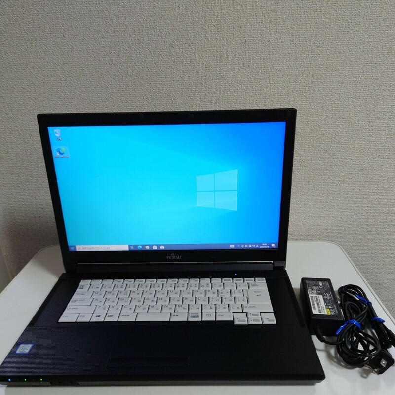 富士通 LIFEBOOK A577/S / Core i5 7300U メモリ 8GB / HDD 500GB / DVD / 15.6型 / OS有り / 