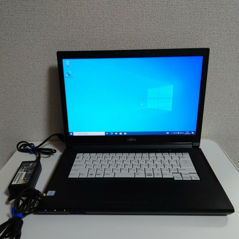 fujitsu lifebook A577/S Core i5 7300U 4GB HDD500GB ノートパソコン 