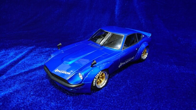 1/18 Rocket Bunny PANDEM 240Z S30 FAIRLADY Z MAKE UP IDEA メイクアップ ロケットバニー パンデム 日産 フェアレディZ カスタム品 