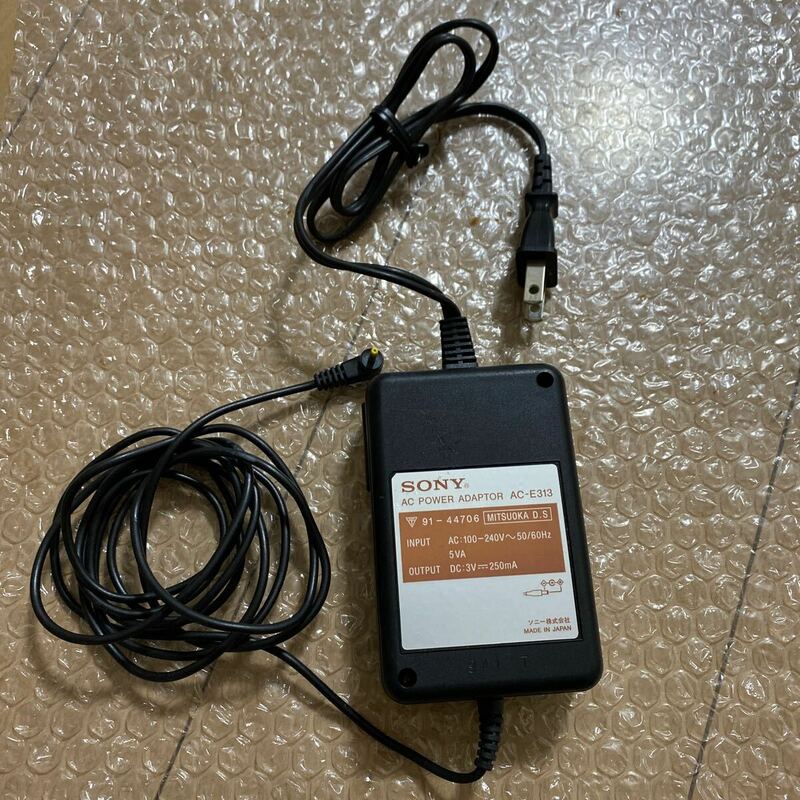 ソニー SONY AC-E313 ACアダプター DC3V 250mA 動作確認済み、中古品