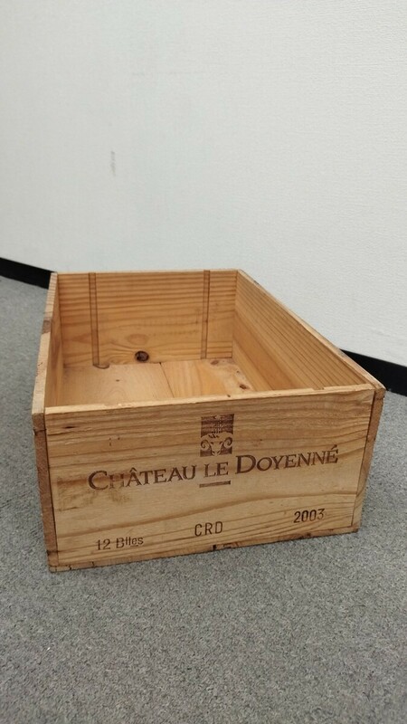 当時物【ワインボックス】ワイン箱 ヴィンテージワイン 収納ケース ワインケース CHATEAU LE DOYENNE 木箱 木製 ワイン木箱