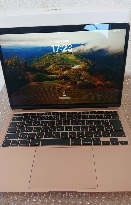 極美品 Apple MacBook Air 8GBユニファイドメモリ 256GB SSD 13インチ A2337 ◆MM0A3FE/A ◆MGND3J/A マックブックエアー 2023年10月購入