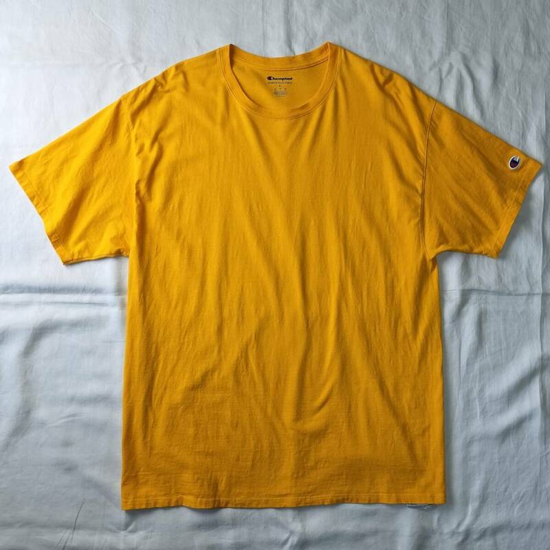 2000's Champion チャンピオンTシャツ ヴィンテージ 100％コットン 無地 イエロー 黄色 表記XLサイズ American vintage 良品