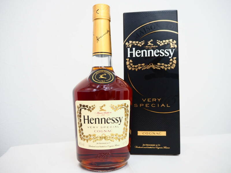 ◆未開栓◆Hennessy/ヘネシー VERY SPECIAL/ベリースペシャル コニャック ブランデー 700ml 40％ 箱付き◆古酒/洋酒/アルコール 73897