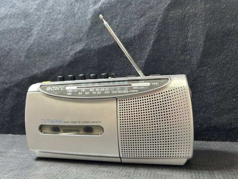 K122【通電・動作確認済み】SONY ソニー　ラジカセ　CFM-E3TV　シルバー ラジオカセットレコーダー　FM/AM/Audio