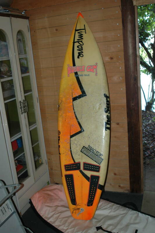 レトロなサーフボード The Surf [Tim Pore] 183x47cm used/ジャンクで　検) フィン(3)付き ショートボード
