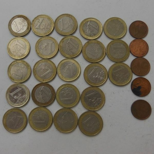 EUR硬貨　EURO　硬貨　約23ユーロ分　計23枚プラスおまけ　外国硬貨　海外硬貨お安くどうぞ