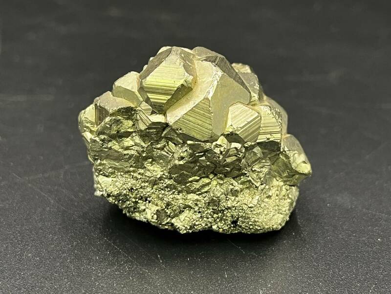 パイライト 黄鉄鉱 89.8g 鉱石 パワーストーン 原石 天然石 鉱物