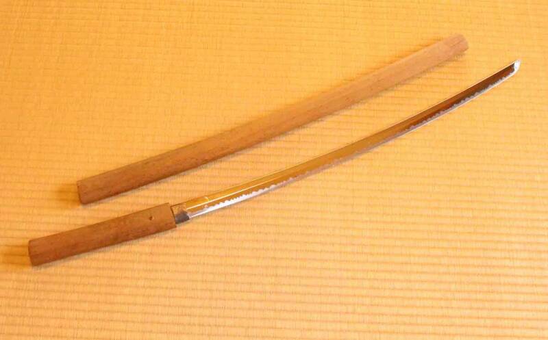 [j129]模造刀 日本刀　1m 木刀　太刀　模擬刀　木製　鞘　柄 Japanese sword 時代劇　武士　侍　コスプレ