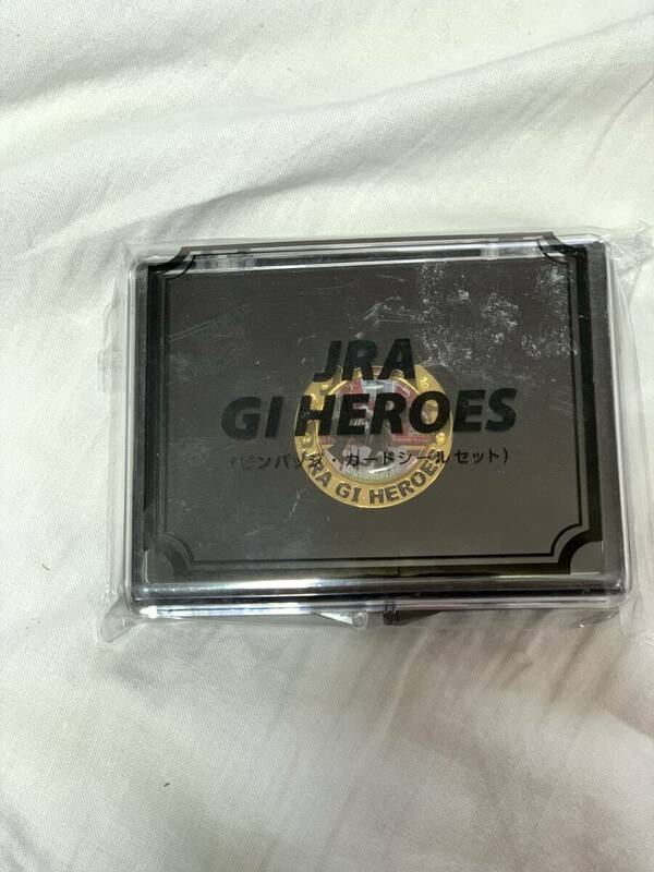 JRA　G1 HEROES　Kizuna/Orfevre/Duramente（ピンバッジ・カードシールセット）