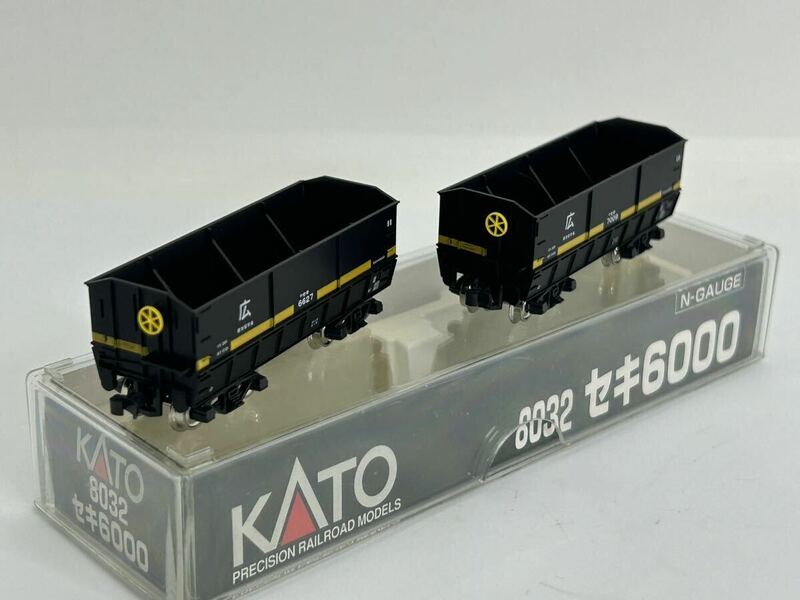 ② KATO 8032 セキ6000(2両入り)