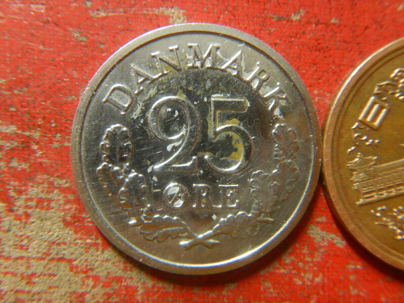 外国・デンマーク／２５オーレ白銅貨（1966年）　240509