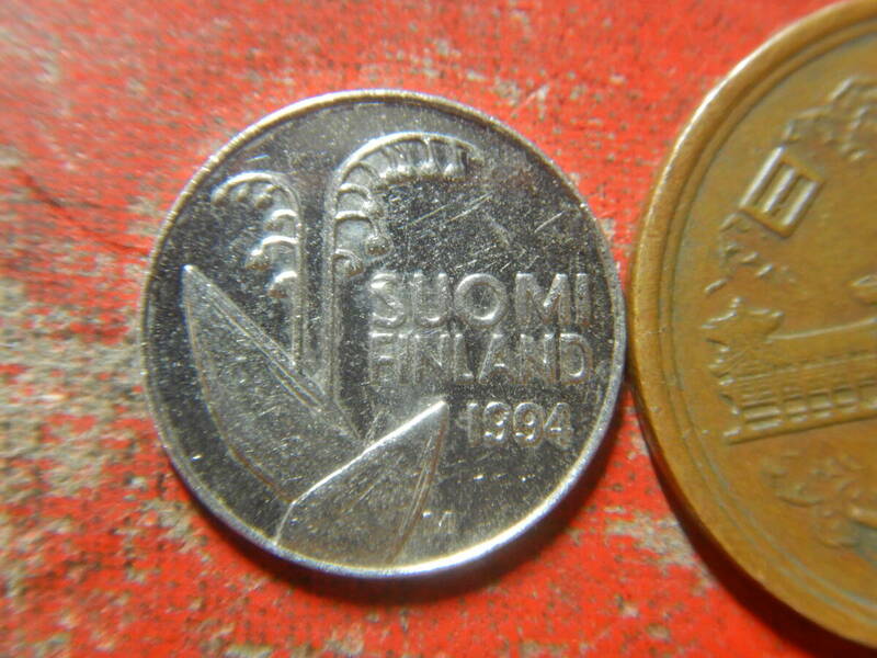 外国・フィンランド／１０ペニア白銅貨（1994年）　240524