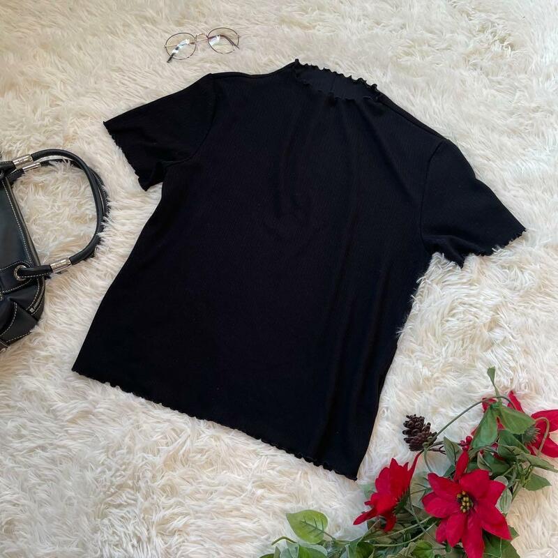 【美品】GU ジーユー　トップス　Tシャツ　お洒落　綺麗　黒　レディース　XL
