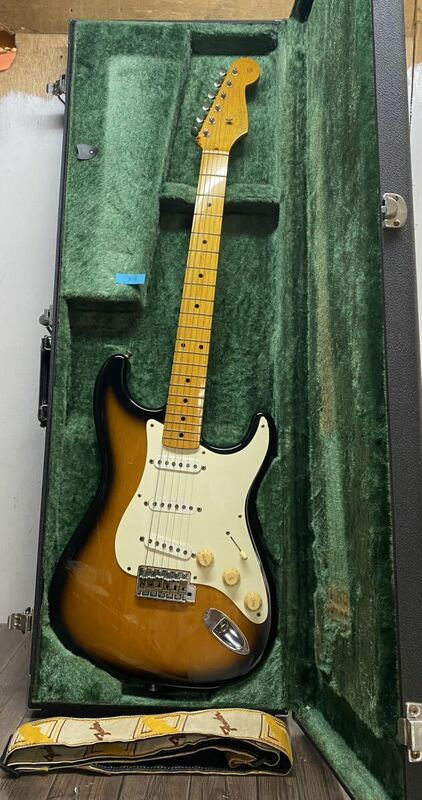 ♯076:Fender JAPAN フェンダージャパン Stratocasterストラトキャスター Oシリアル　Crafted in Japan