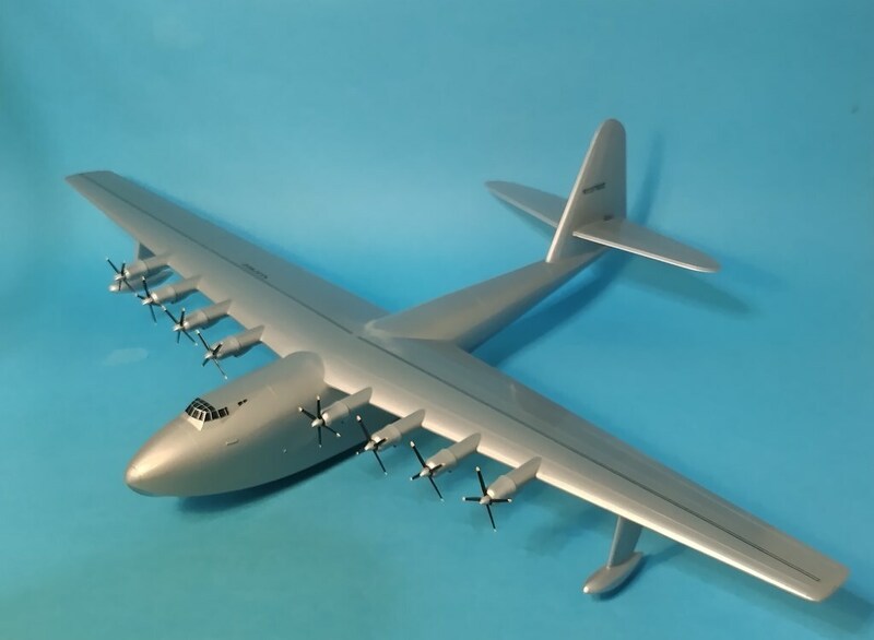 世界最大の飛行艇　SPRUCE GOOSE　:1/200　MINICRAFT　完成品