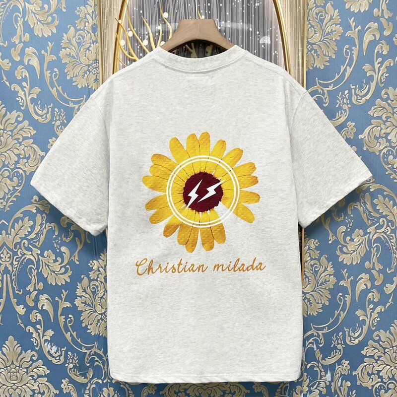 定価2万★christian milada・ミラノ発・半袖Tシャツ★上品 薄手 ゆったり 快適 スウェット デイジー柄 可愛い 定番 男女兼用 夏 2XL/52