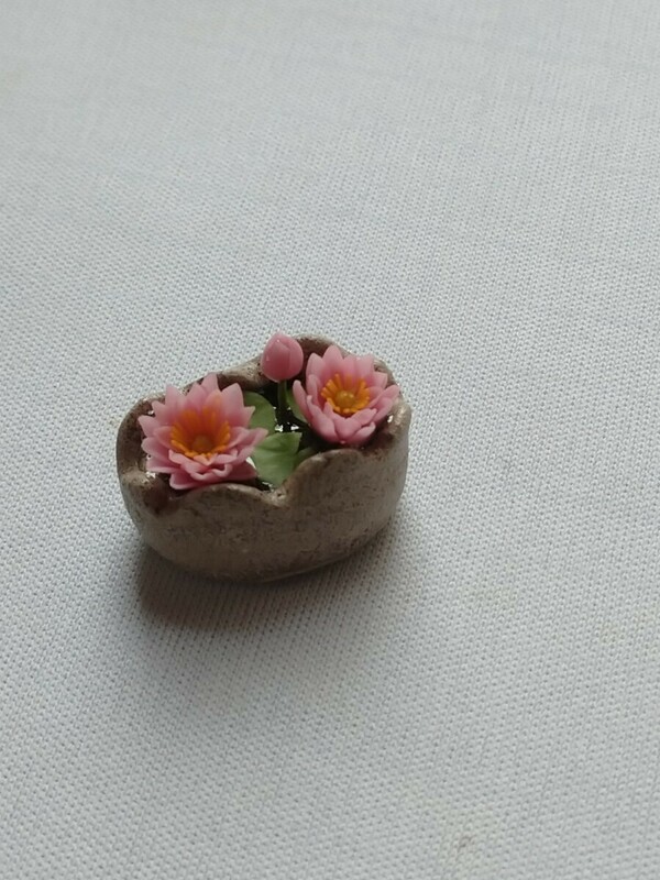 mame 睡蓮 ピンク スイレン 豆鉢 ドールハウス ミニチュア シルバニア リーメント 初夏 miniature flower