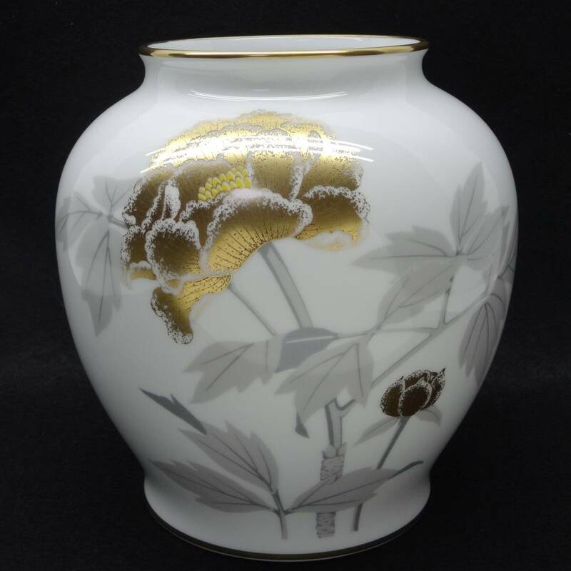 L69 大倉陶園 OKURA 白磁 金彩 牡丹 金蝕 花瓶 花器 フラワーベース