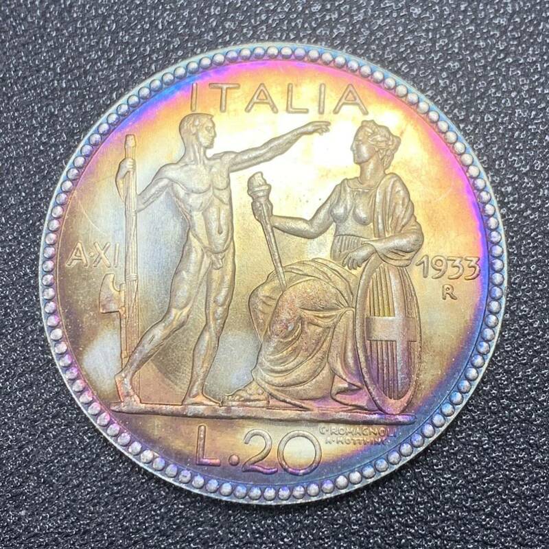 銀貨　古銭　イタリア　1933年　エマヌエル3世国王　女性　20リラ　記念幣　コイン　硬貨