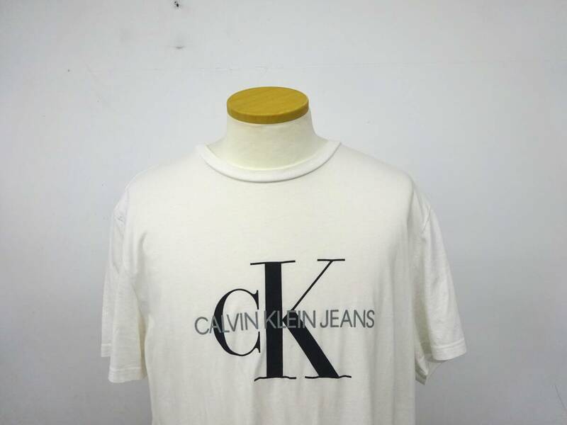 CALVIN KLEIN JEANS　カルバンクラインジーンズ　半袖Tシャツ　ロゴ　カットソー　CK　Tシャツ　ホワイト　XLサイズ　夏　メンズ　Y-744い