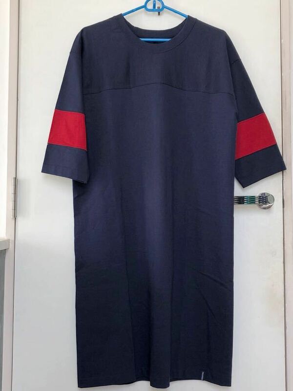 新品MILKFED ワンピース　Football TEE Dress 紺、赤　ONE SIZE