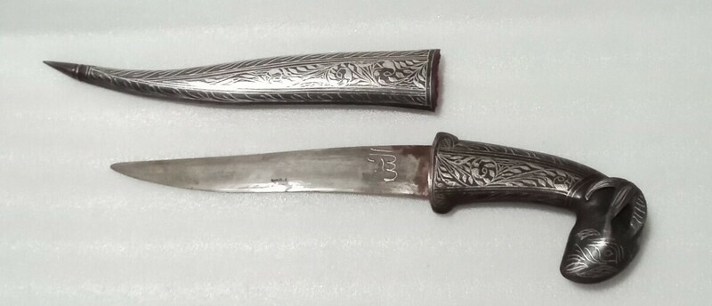 ★ 初だし　古い民族ナイフ　短剣　細密銀細工　アラビア　古代ムガールインド　アフリカ　モンゴル　民族ナイフ　