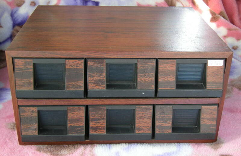 木製 カセットテープ収納ラック 3列、2段、90本収納 木目調 一部プラ