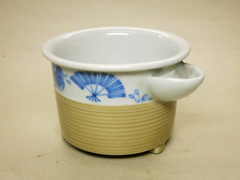 [大幸]　大日本京都柏山製　桶姿染付湯冷し　希少良品　時代道具　煎茶道具　白磁　水滴　古玩　煎茶具　