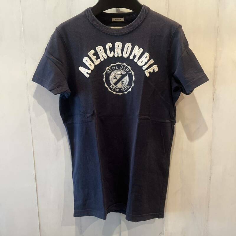 Abercrombie&Fitch アバクロンビーアンドフィッチ　アバクロ　半袖Tシャツ ネイビー　Sサイズ　紺色　丸首