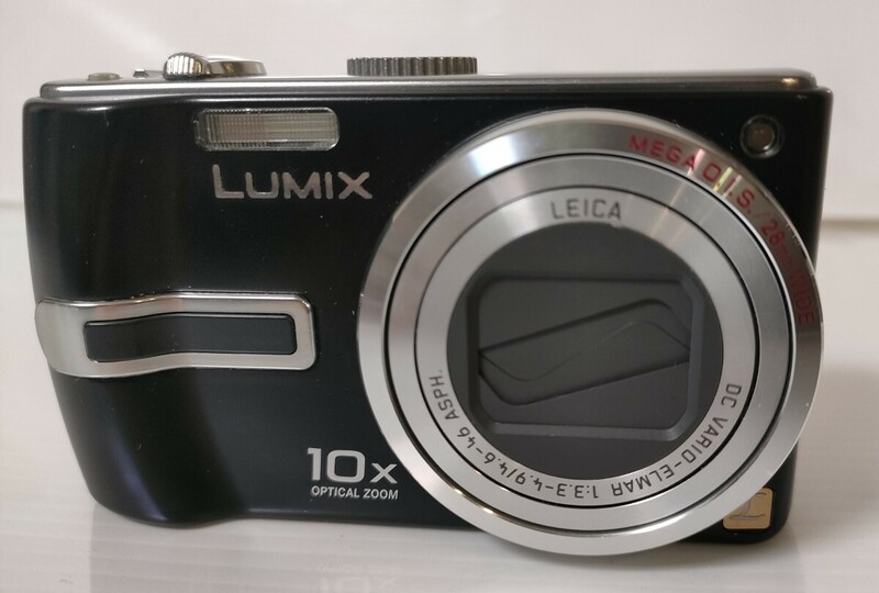 【外観美品】Panasonic パナソニック コンパクトデジタルカメラ LUMIX ルミックス DMC-TZ3 ブラック