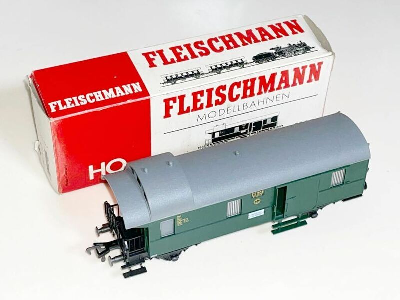 フライシュマン HO 5005 ドイツ帝国鉄道 2軸荷物車　Gepckwagen Pwi-29a 117-506