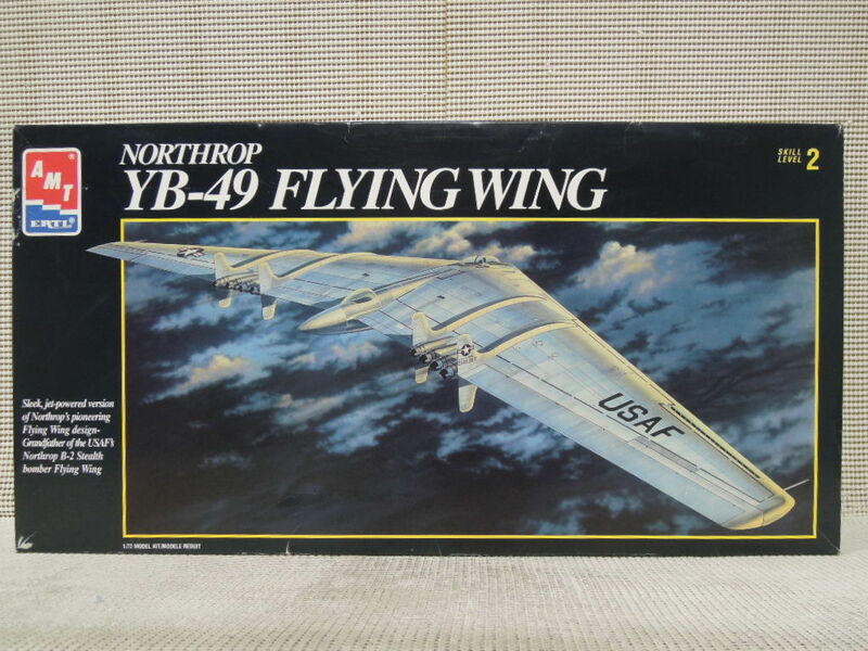 AMT 1/72 NORTHROP YB-49 FLYING WING