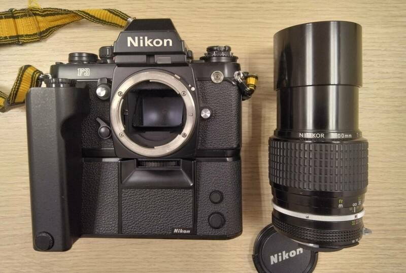 ◆◇#17178 Nikon F3　モータードライブ MD-4 レンズ Nikkor 200mm 1:4 セット◇◆
