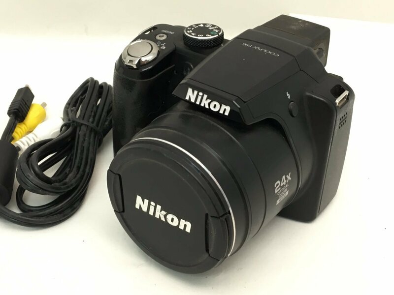 Nikon COOLPIX P90 / NIKKOR 24X OPTICAL ZOOM ED VR 4.6-110.4mm 1:2.8-5.0 デジタルカメラ 付属品付き ジャンク 中古【UW050399】