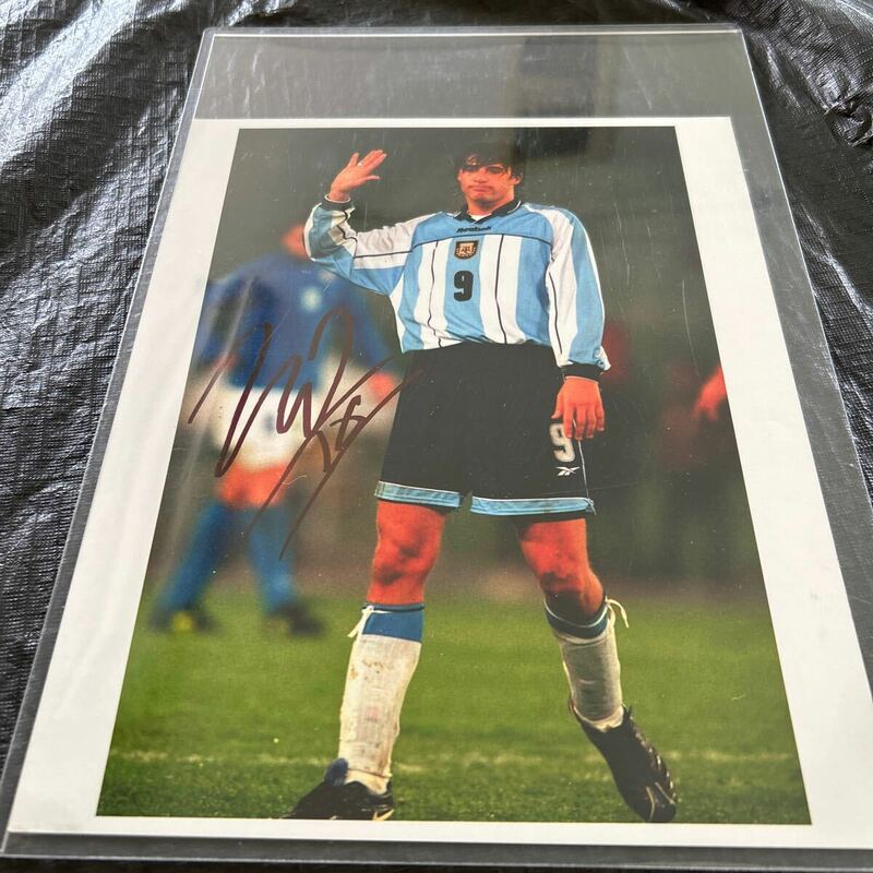 エルナン　クレスポ　アルゼンチン代表　直筆サイン入り　8x10 フォト　Crespo Autographed Photo Argentina National Team 