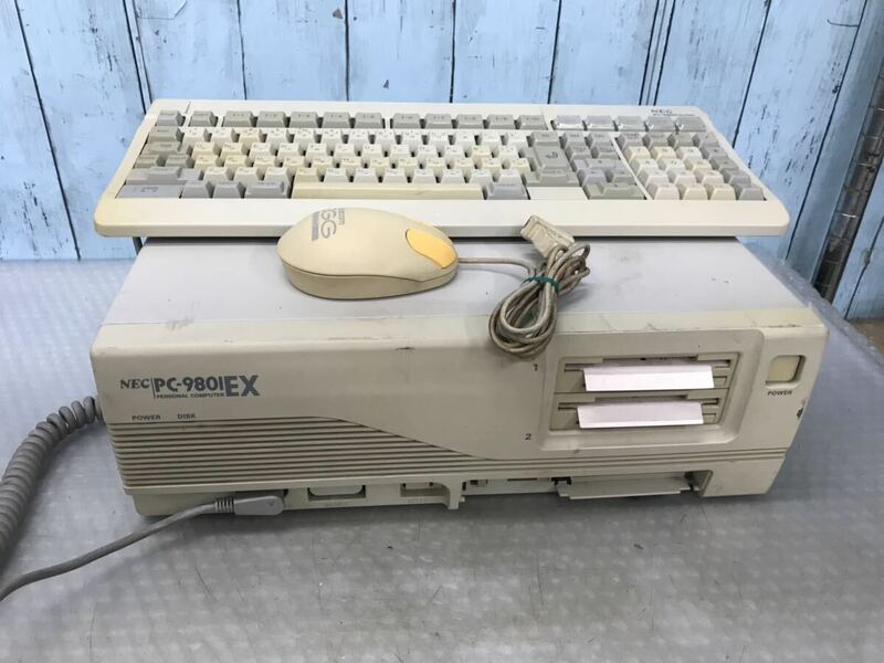 NEC PC-9801EX2，動作未確認　電源ケーブルなし　マウス/キーボード付き　中古現状品（140s）