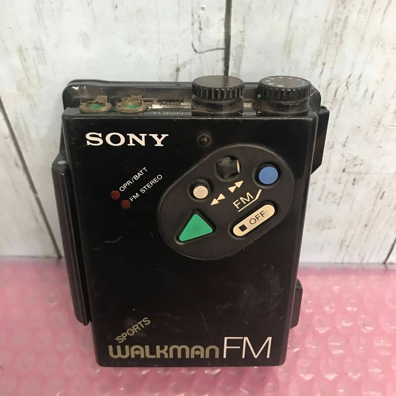 SONY/ソニー SPORTS WALKMAN FM WM-F5 スポーツウォークマン カセットプレーヤー 動作未確認　ジャンク品(60s)