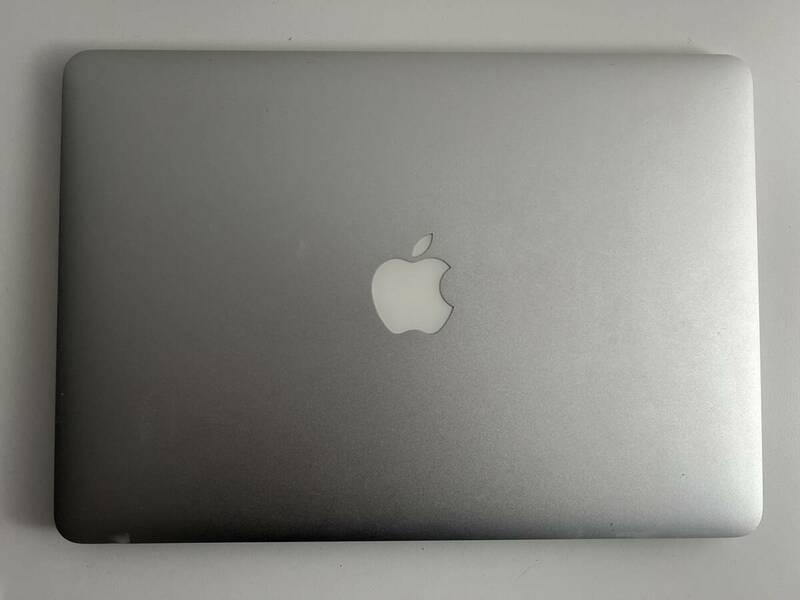 Apple　MacBookAir　A1369　ジャンク品