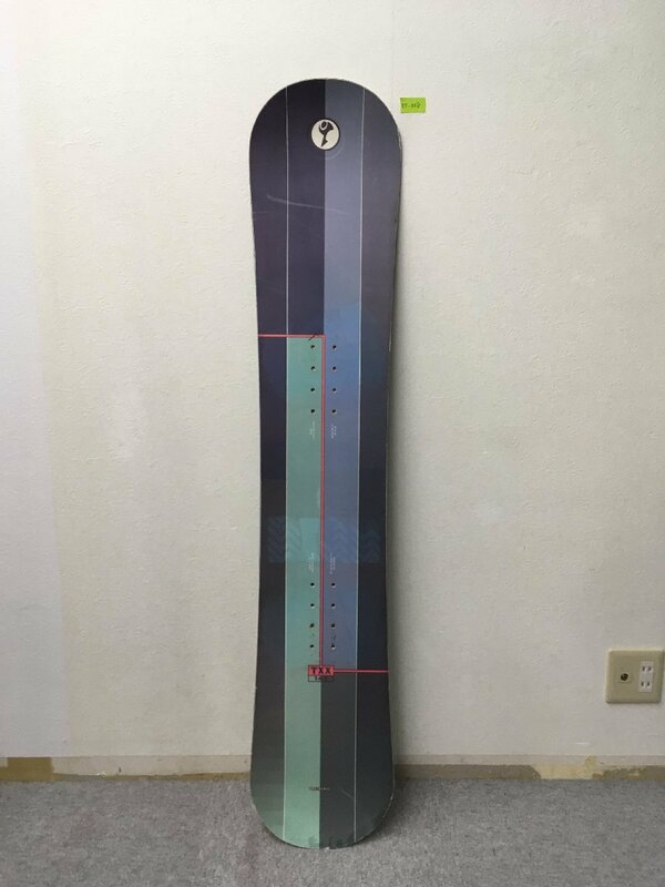 ★０７―００８★スノーボード　SANTA CRUZ/サンタクルーズ スノーボード 長さ143cm 板のみ ドイツ製 スノボ ウィンタースポーツ [200]