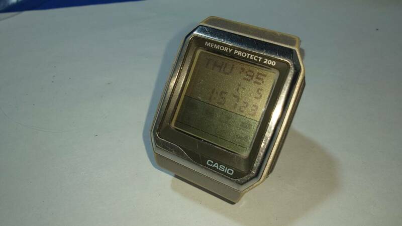 ◆◇A622【アンティーク】カシオ　メモリーデジタル腕時計（ワケアリ動品）1,000円スタート◇◆