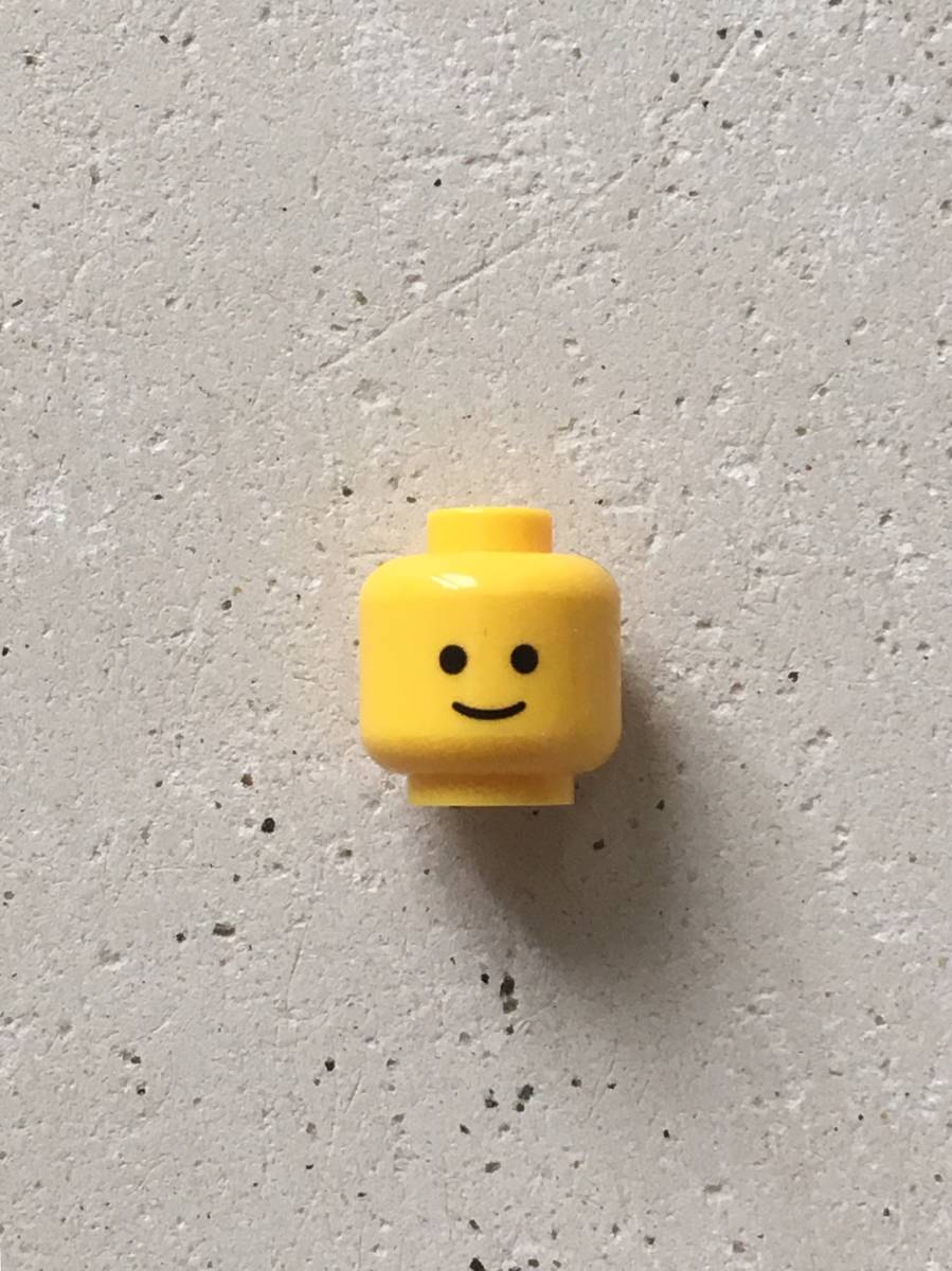 新品 未使用 正規品 LEGO ミニフィグヘッド 顔 レゴ 送料140円から ① 切手 ハガキ可能