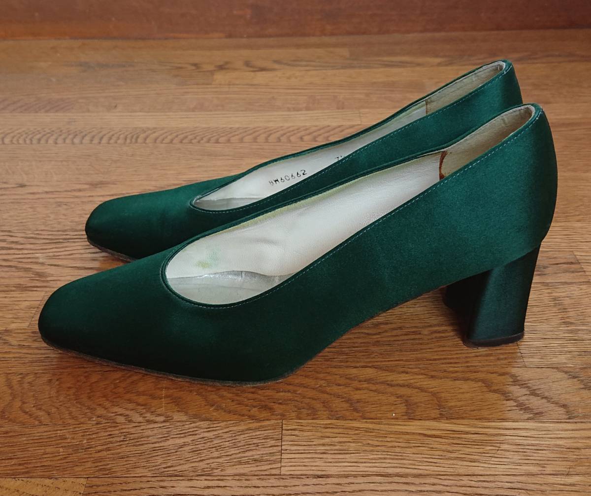 STUARTWEITZMAN stuart weitzman vintage ヴィンテージ パンプス チャンキーヒール グリーン 緑 サテン 古着 古着屋 スクエアトゥ スクエア