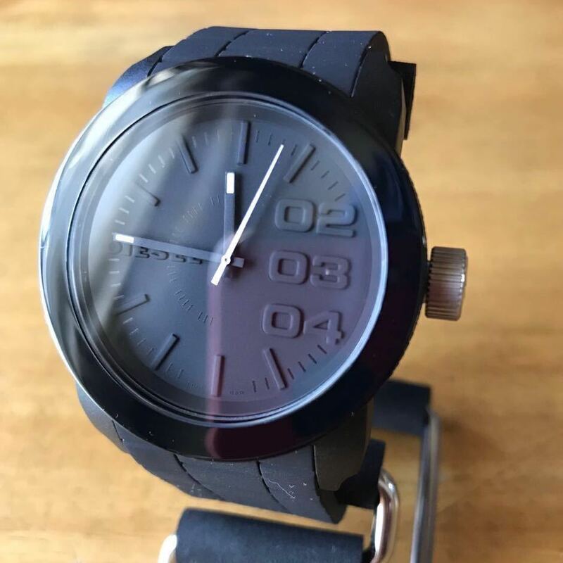 【新品】ディーゼル DIESEL 腕時計 DZ1437 ブラック